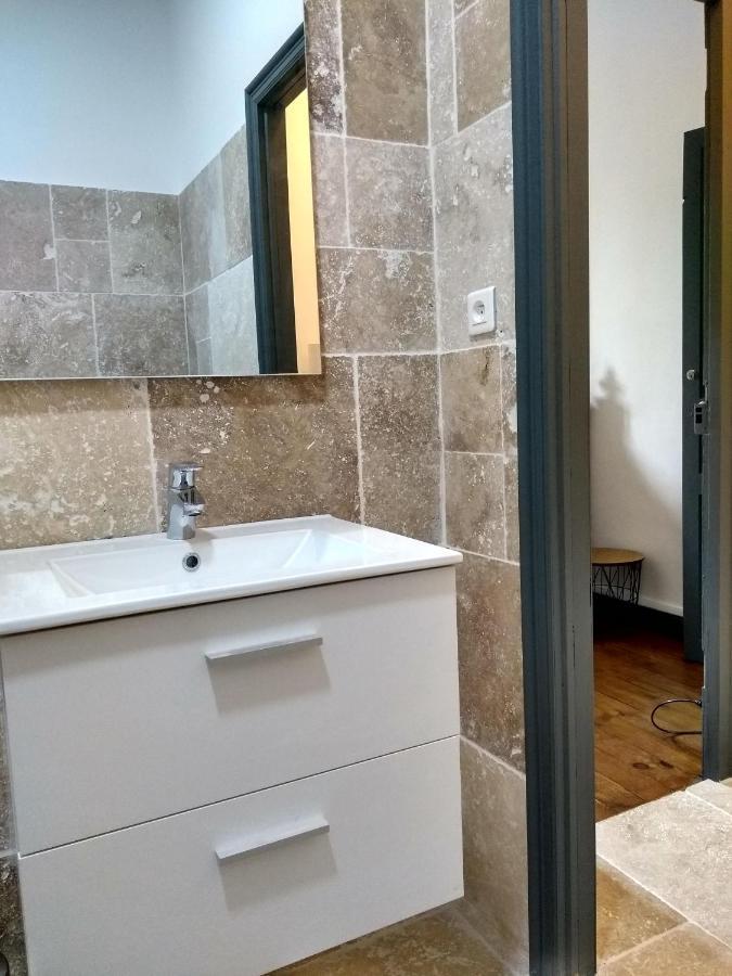 Number15 Guesthouse Каркассонн Екстер'єр фото